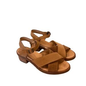 EL Naturalista suede sandals size 39 US 8.5